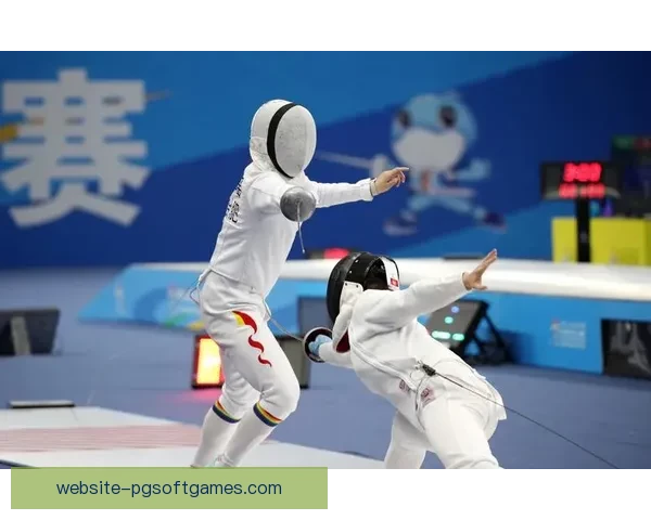 精彩击剑对决，赛事回放重温